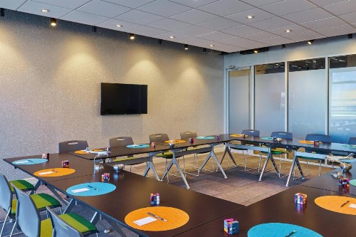 Aloft Miami Airport - image 18
