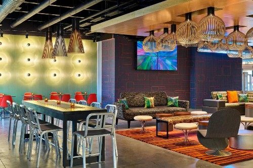 Aloft Miami Airport - image 3
