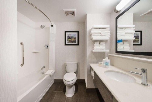 Hampton Inn & Suites Miami Wynwood Design District FL - image 21