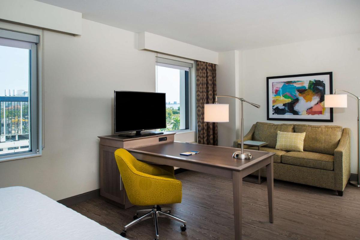 Hampton Inn & Suites Miami Wynwood Design District FL - image 4