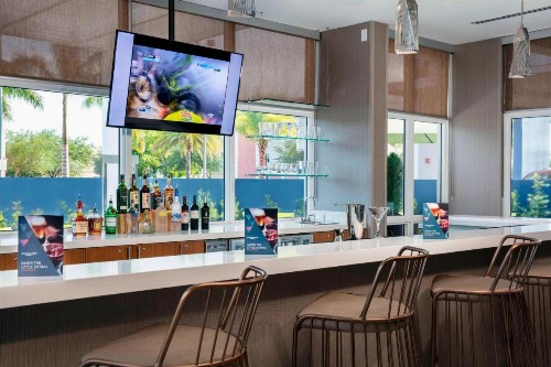 SpringHill Suites by Marriott Miami Doral - image 18
