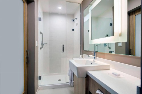 SpringHill Suites by Marriott Miami Doral - image 5