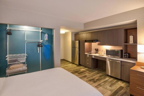 TownePlace Suites by Marriott Miami Airport - image 12