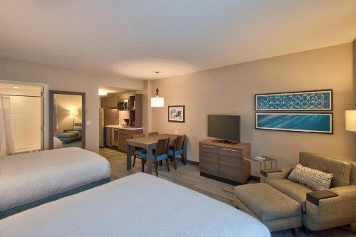 TownePlace Suites by Marriott Miami Airport - image 8
