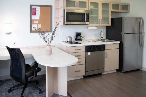 Candlewood Suites Miami Intl Airport - 36th St an IHG Hotel - image 15
