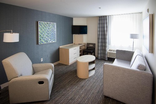 Candlewood Suites Miami Intl Airport - 36th St an IHG Hotel - image 16