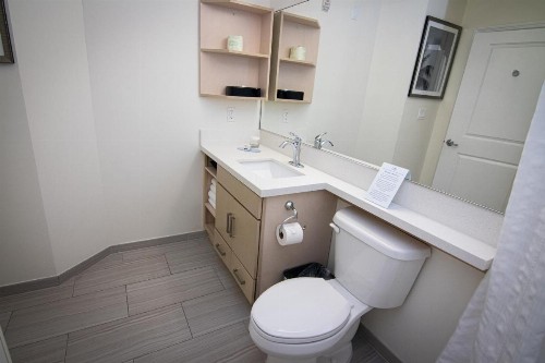 Candlewood Suites Miami Intl Airport - 36th St an IHG Hotel - image 23