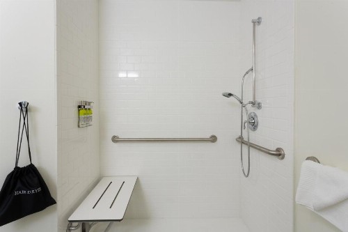 Candlewood Suites Miami Intl Airport - 36th St an IHG Hotel - image 49