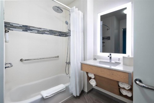 EVEN Hotel Miami - Airport an IHG Hotel - image 22