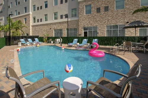 Hampton Inn Miami Airport East - image 6