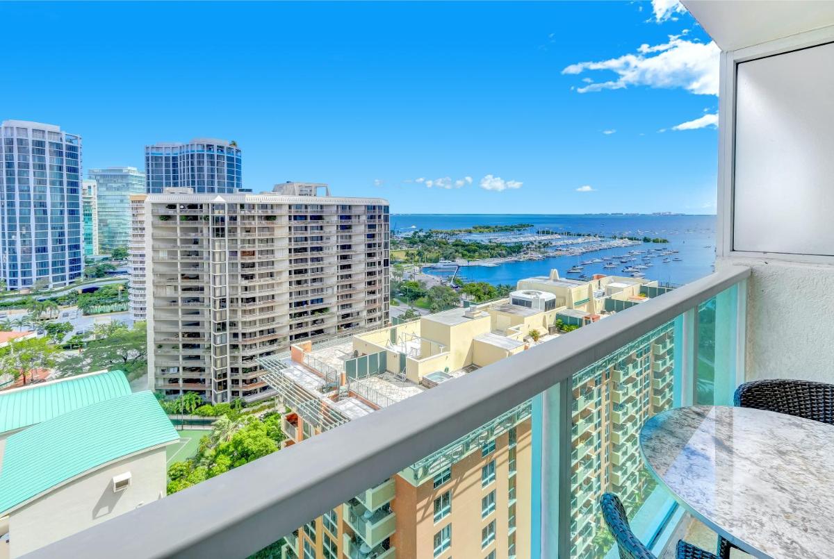 iCoconutGrove - Luxurious Vacation Rentals in Coconut Grove - image 5