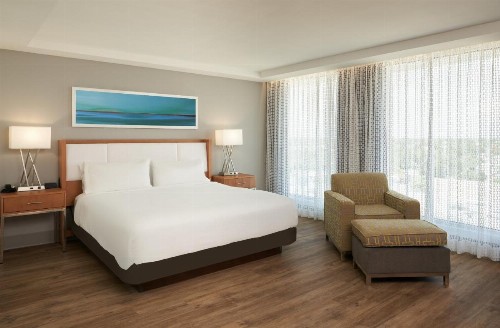 Holiday Inn Miami North I-95 an IHG Hotel - image 26