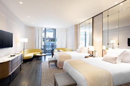 SLS LUX Brickell - image 22