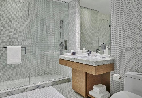 SLS LUX Brickell - image 50