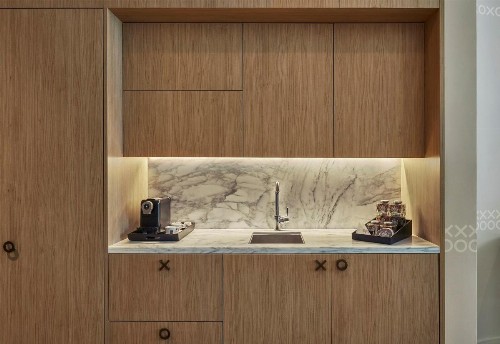 SLS LUX Brickell - image 8