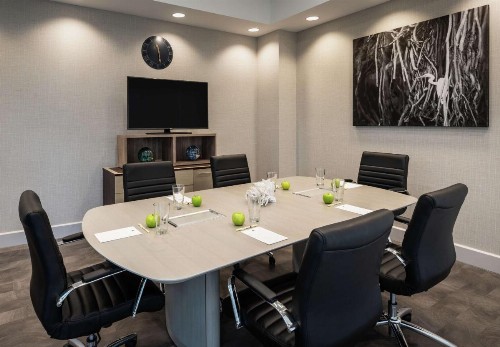 DoubleTree by Hilton Miami Doral - image 28