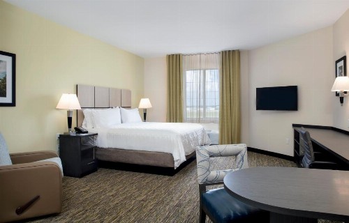 Candlewood Suites - Miami Exec Airport - Kendall an IHG Hotel - image 12