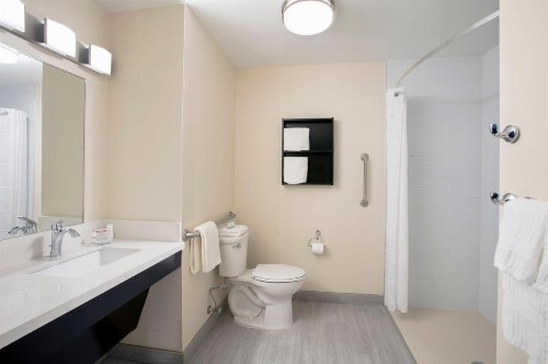 Candlewood Suites - Miami Exec Airport - Kendall an IHG Hotel - image 29
