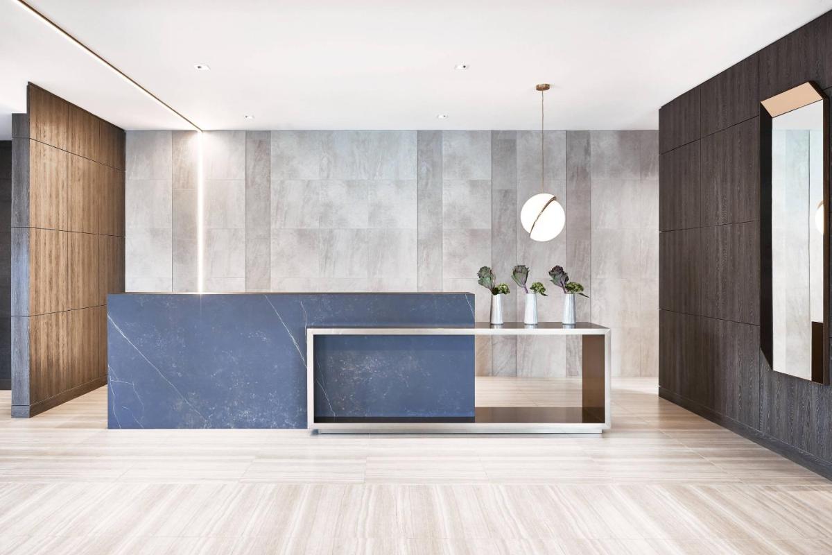 AC Hotel by Marriott Miami Airport West/Doral - image 7