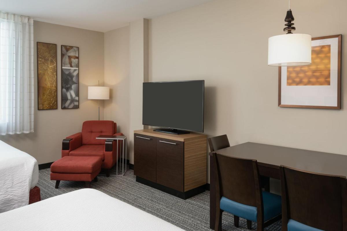 TownePlace Suites Miami Kendall West - image 5