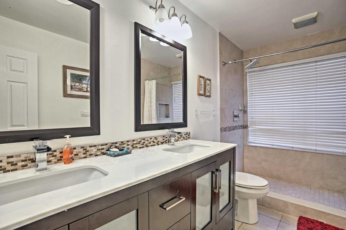 Spacious North Miami Beach House with Pool and Gazebo! - image 6