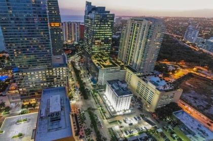 Sextant's Conrad Hilton Brickell Penthouse 3404 (34th Floor) - image 7