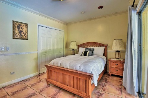Quaint Central Miami Bungalow 10 Mi to Mid-Beach! - image 11