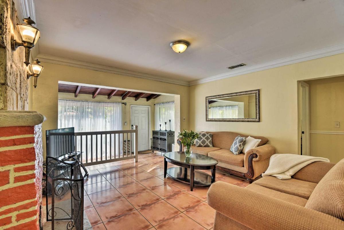 Quaint Central Miami Bungalow 10 Mi to Mid-Beach! - image 3