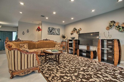 North Miami Home w/ Screened-in Patio + Pool! - image 3