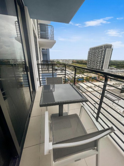 Provident Grand Luxury Short-Term Residences - image 5