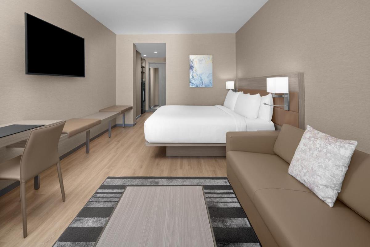 AC Hotel By Marriott Miami Dadeland - image 4