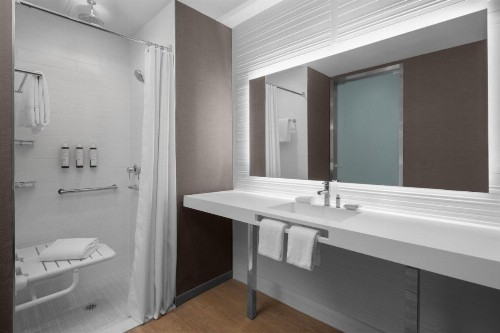 AC Hotel By Marriott Miami Dadeland - image 49