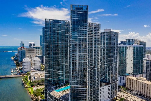 LHG ICON MIAMI Apartments