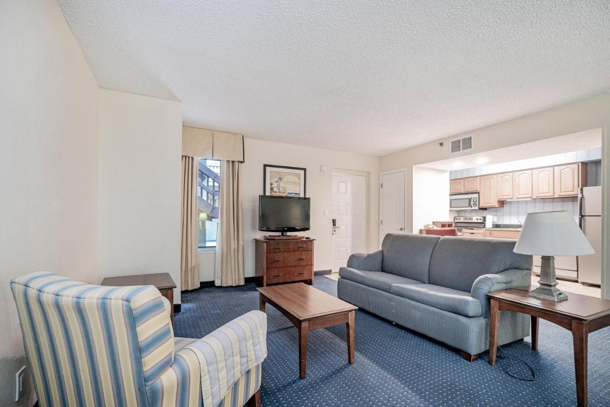 Doral Inn and Suites - image 6