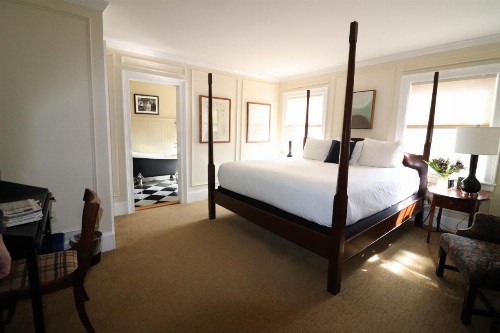 Swift House Inn - image 12