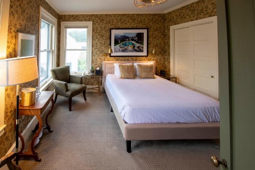 Swift House Inn - image 45