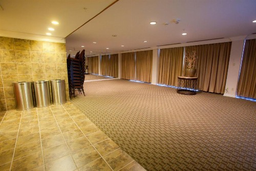 DoubleTree by Hilton Midland Plaza - image 14