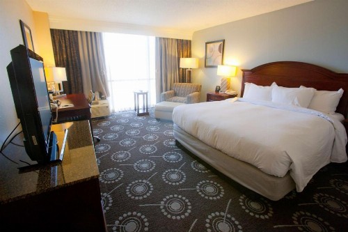 DoubleTree by Hilton Midland Plaza - image 32