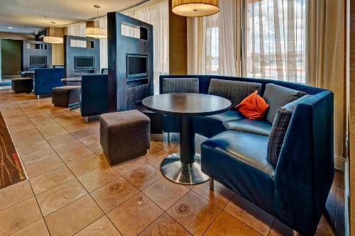 Courtyard by Marriott Midland - image 16