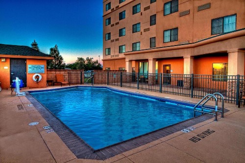 Courtyard by Marriott Midland - image 21