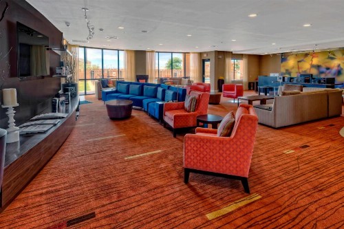 Courtyard by Marriott Midland - image 5