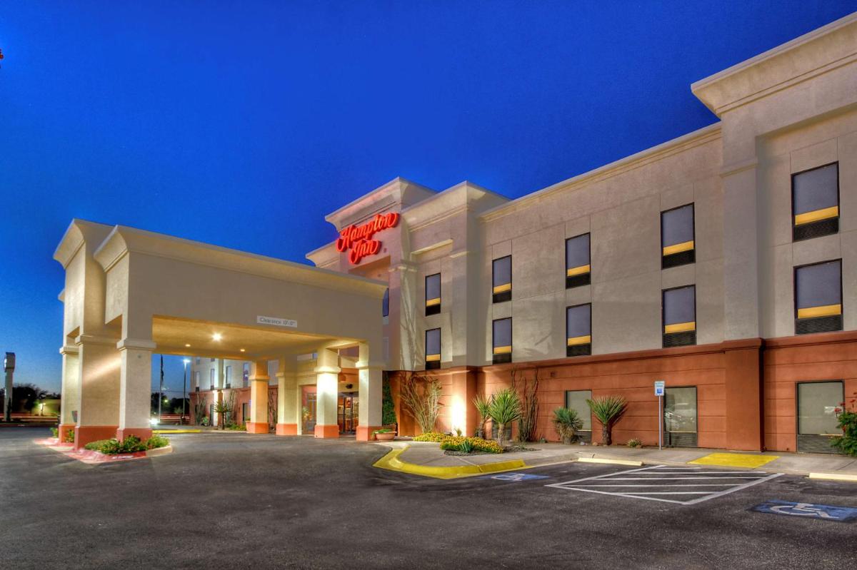 Hampton Inn Midland - main image