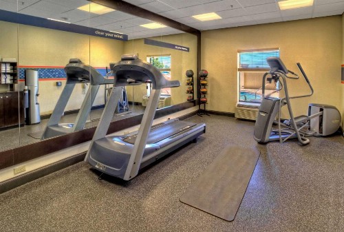 Hampton Inn Midland - image 11