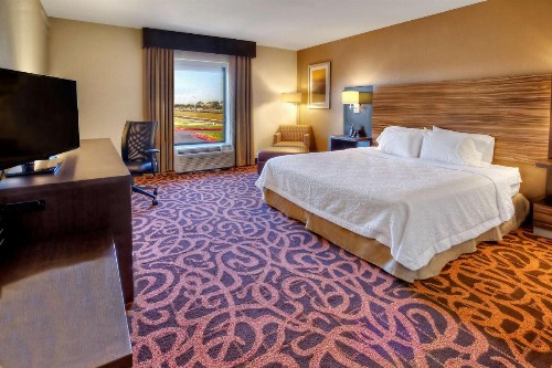 Hampton Inn Midland - image 14