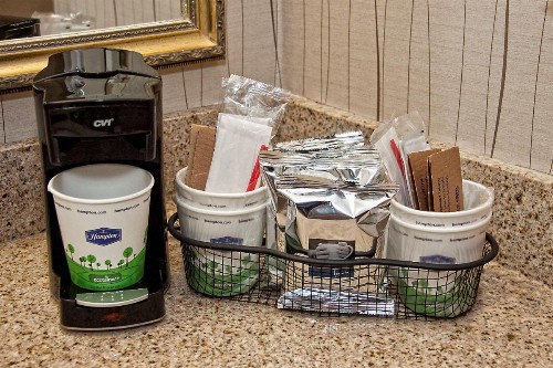Hampton Inn Midland - image 17