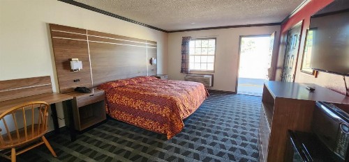 Victorian Inn Midland - image 21
