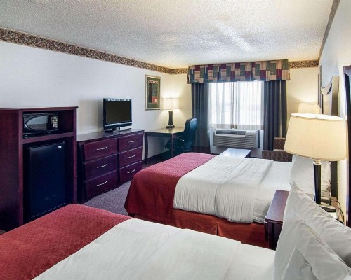 Quality Inn Midland - image 16