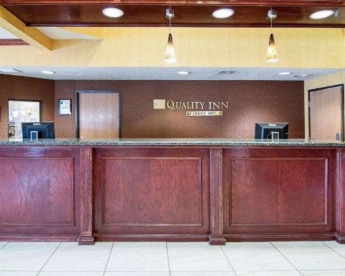 Quality Inn Midland - image 17