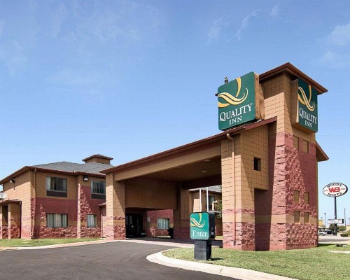 Quality Inn Midland - image 19