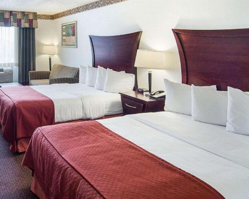 Quality Inn Midland - image 3